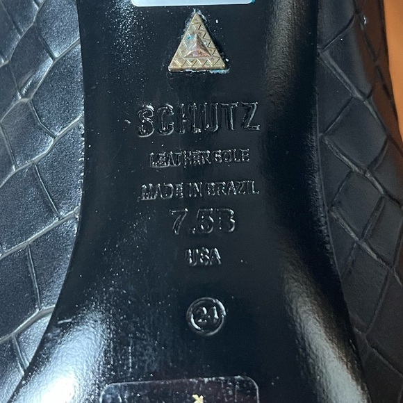 SCHUTZ Black Heeled Leather Boots with Croc-Embossed Texture, Size 7.5 B - Picture 5 of 10